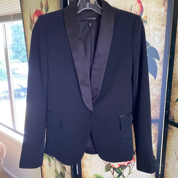 Victoria secret silk lined blazer (no longer sold) - Picture 9 of 9
